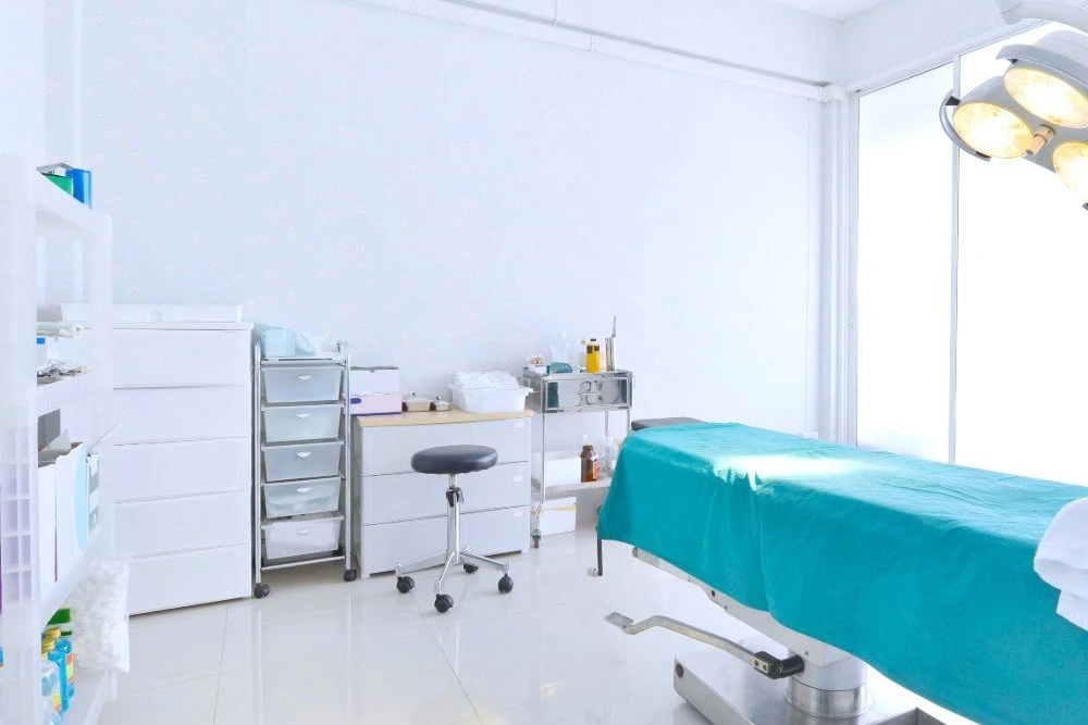 Room-to-Room Inspection in Healthcare Projects